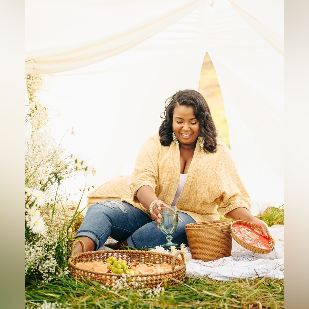 Meet your Posher, Jasmine
